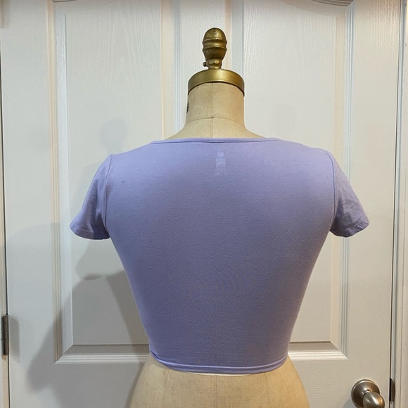 Cropped lilac wrap top - Picture 2 of 3
